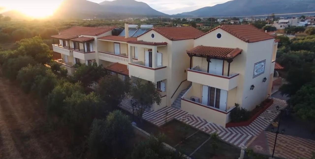 Hotel Takis Agios Georgios  Exteriér fotografie